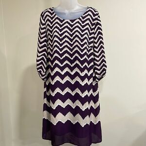 NWOT Luxology plum beige chevron striped dress. Size 10 M medium
